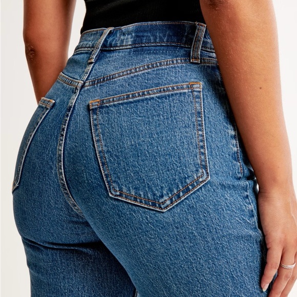 Abercrombie & Fitch Denim - NWT Abercrombie&Fitch Curve Love Ultra HighRise 90s Strght Jean 00,2